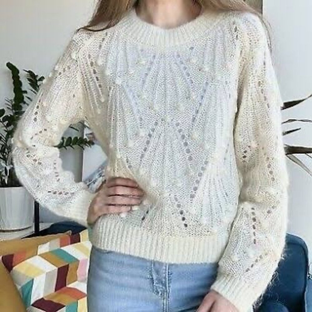 Zara Size Medium (M) Vintage Style White Cable Knit Pullover Sweater with Delica